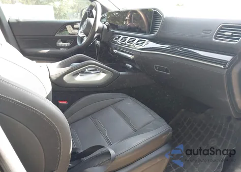 2025 Mercedes-Benz Amg Gle 53 Coupe 4Matic+ z USA, uszkodzony, nr VIN 4JGFD6BB8SB355811